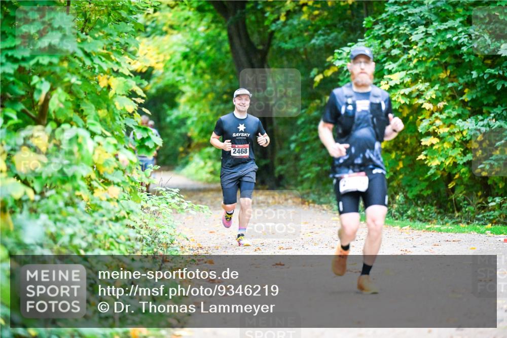 12.10.2025 - Bramfelder Halbmarathon 2025 Dr. Thomas Lammeyer http://msf.ph/oto/9346219 12.10.2025 10:19:17 Laufen  meine-sportfotos.de