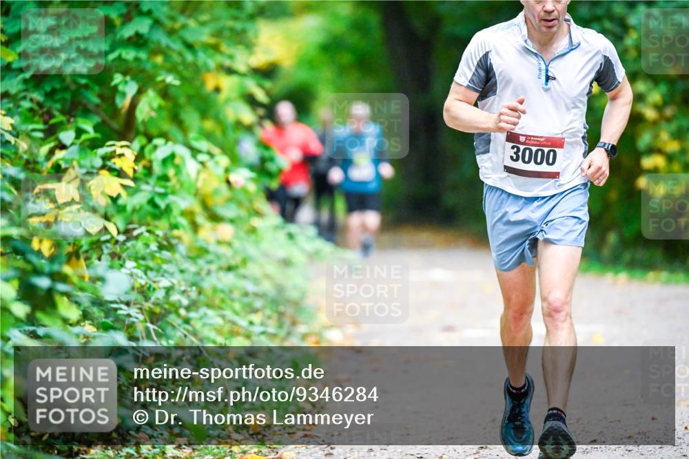 12.10.2025 - Bramfelder Halbmarathon 2025 Dr. Thomas Lammeyer http://msf.ph/oto/9346284 12.10.2025 10:19:31 Laufen 3000 meine-sportfotos.de