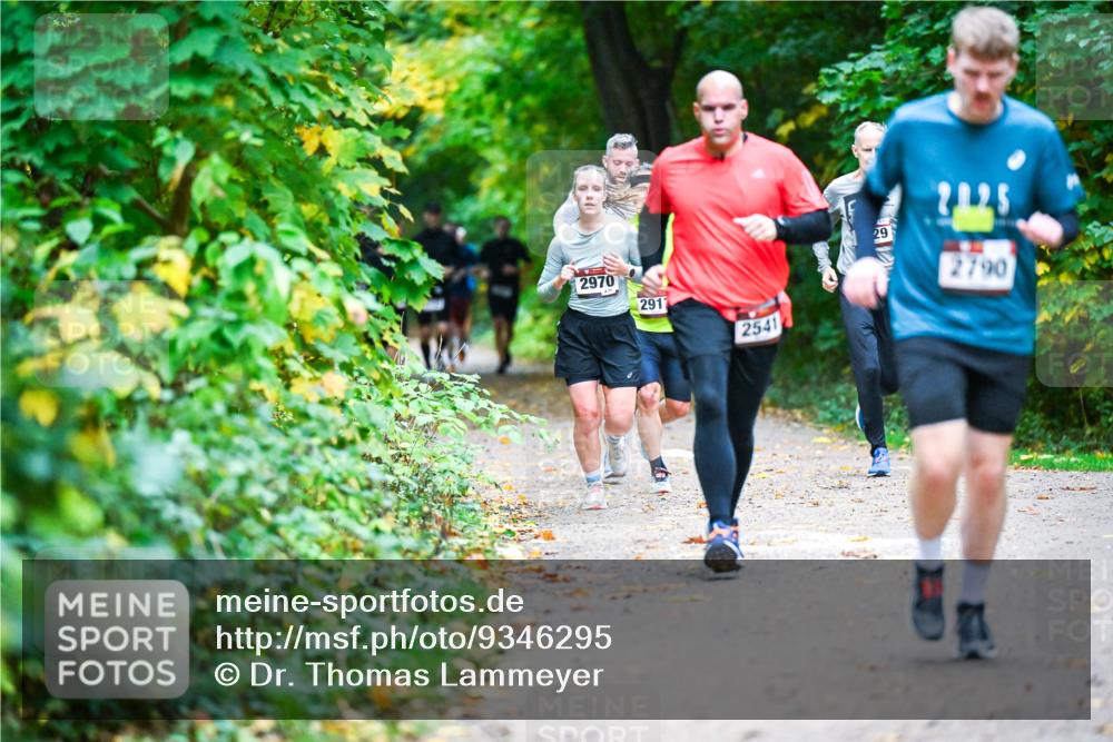 12.10.2025 - Bramfelder Halbmarathon 2025 Dr. Thomas Lammeyer http://msf.ph/oto/9346295 12.10.2025 10:19:38 Laufen 2970, 2917, 2541, 2, 0, 25, 29, 2790 meine-sportfotos.de