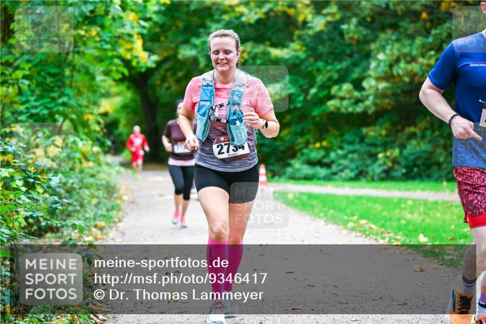 12.10.2025 - Bramfelder Halbmarathon 2025 Dr. Thomas Lammeyer http://msf.ph/oto/9346417 12.10.2025 10:20:00 Laufen 273 meine-sportfotos.de