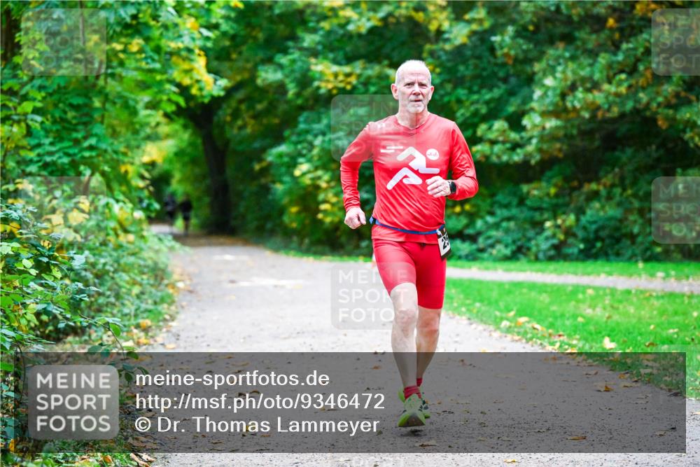 12.10.2025 - Bramfelder Halbmarathon 2025 Dr. Thomas Lammeyer http://msf.ph/oto/9346472 12.10.2025 10:20:09 Laufen  meine-sportfotos.de
