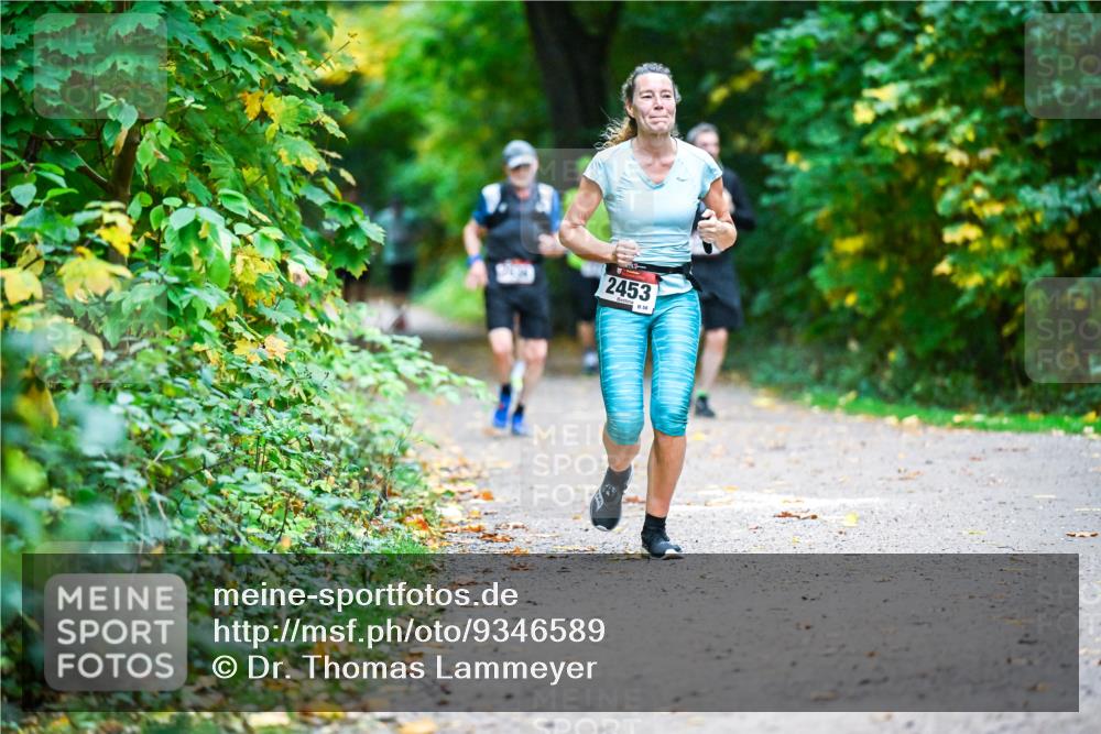 12.10.2025 - Bramfelder Halbmarathon 2025 Dr. Thomas Lammeyer http://msf.ph/oto/9346589 12.10.2025 10:20:49 Laufen 2453, 58 meine-sportfotos.de
