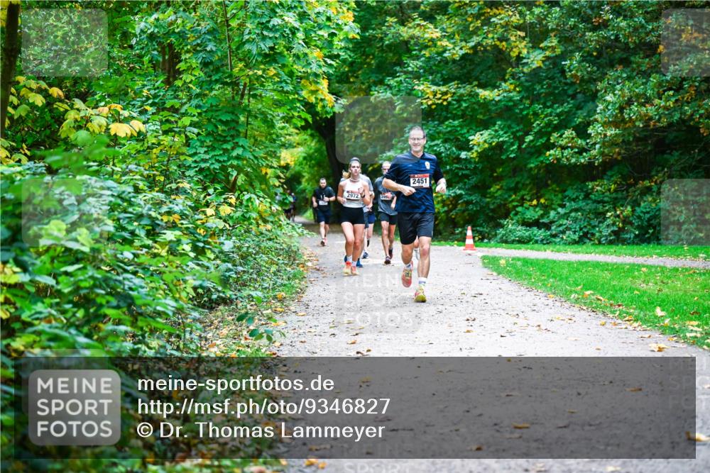 12.10.2025 - Bramfelder Halbmarathon 2025 Dr. Thomas Lammeyer http://msf.ph/oto/9346827 12.10.2025 10:21:41 Laufen 2972, 246, 2451 meine-sportfotos.de