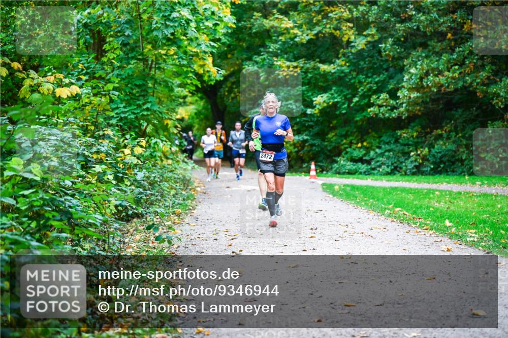 12.10.2025 - Bramfelder Halbmarathon 2025 Dr. Thomas Lammeyer http://msf.ph/oto/9346944 12.10.2025 10:22:04 Laufen 2472 meine-sportfotos.de