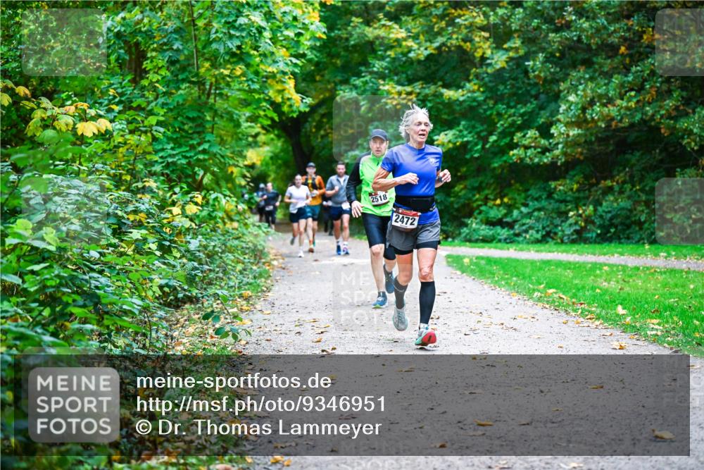 12.10.2025 - Bramfelder Halbmarathon 2025 Dr. Thomas Lammeyer http://msf.ph/oto/9346951 12.10.2025 10:22:05 Laufen 2518, 2472 meine-sportfotos.de