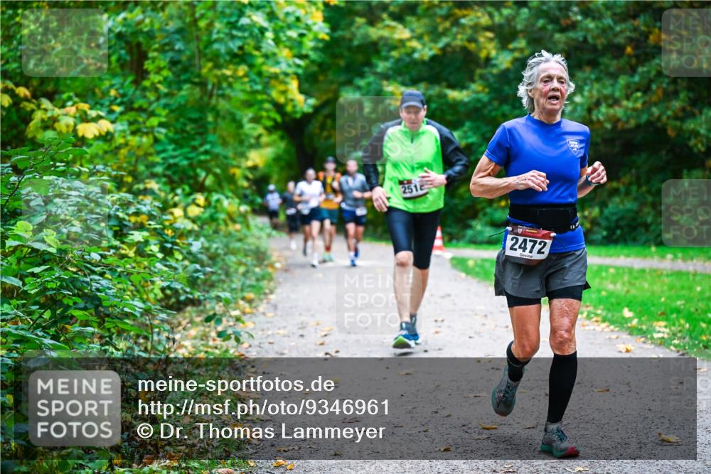 12.10.2025 - Bramfelder Halbmarathon 2025 Dr. Thomas Lammeyer http://msf.ph/oto/9346961 12.10.2025 10:22:06 Laufen 251, 2472 meine-sportfotos.de