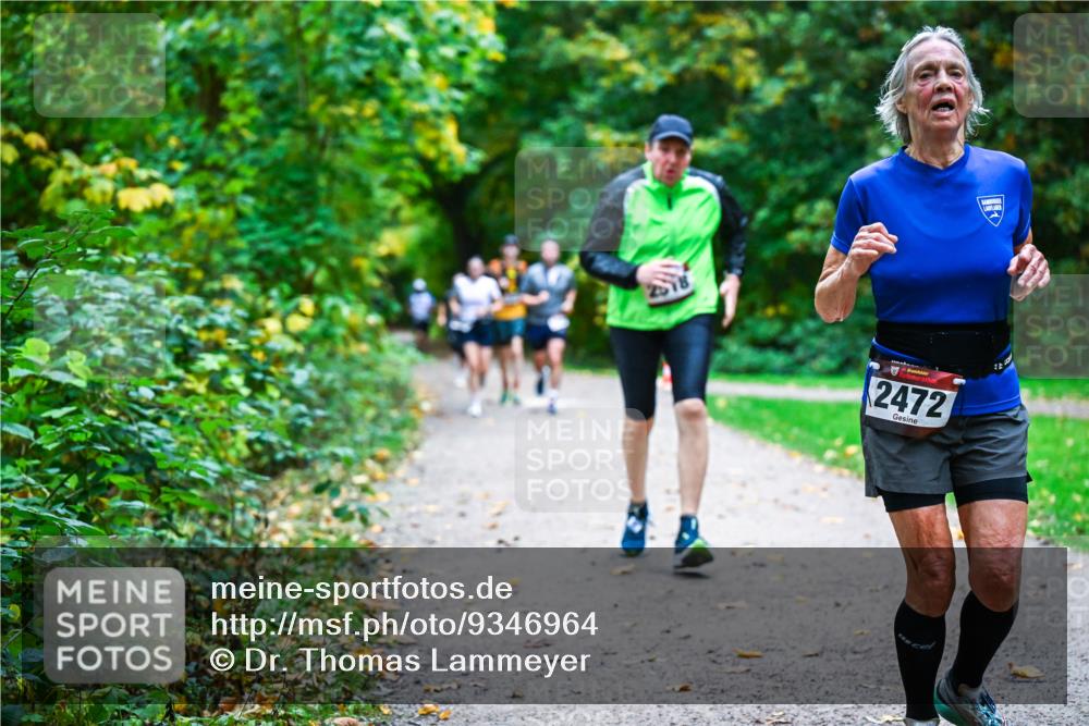 12.10.2025 - Bramfelder Halbmarathon 2025 Dr. Thomas Lammeyer http://msf.ph/oto/9346964 12.10.2025 10:22:06 Laufen 2472 meine-sportfotos.de