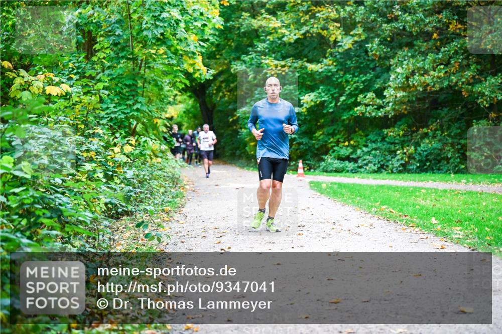12.10.2025 - Bramfelder Halbmarathon 2025 Dr. Thomas Lammeyer http://msf.ph/oto/9347041 12.10.2025 10:22:22 Laufen  meine-sportfotos.de