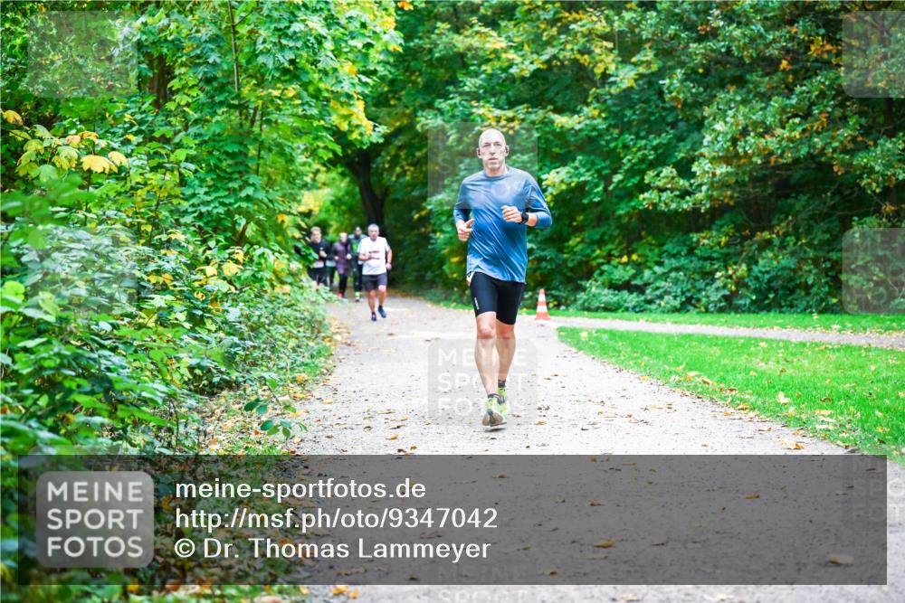 12.10.2025 - Bramfelder Halbmarathon 2025 Dr. Thomas Lammeyer http://msf.ph/oto/9347042 12.10.2025 10:22:22 Laufen  meine-sportfotos.de