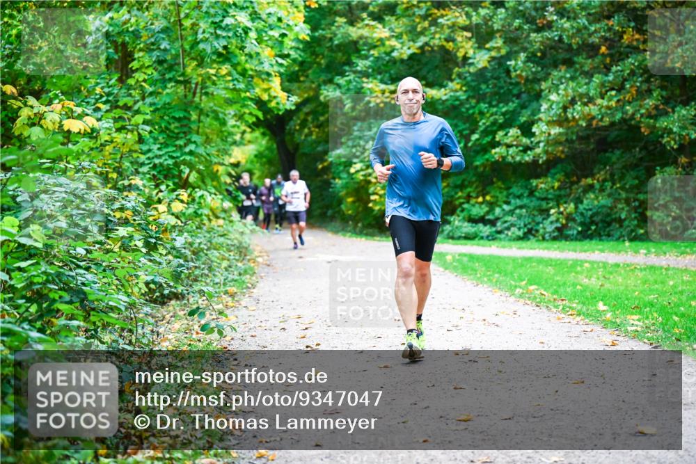 12.10.2025 - Bramfelder Halbmarathon 2025 Dr. Thomas Lammeyer http://msf.ph/oto/9347047 12.10.2025 10:22:23 Laufen  meine-sportfotos.de