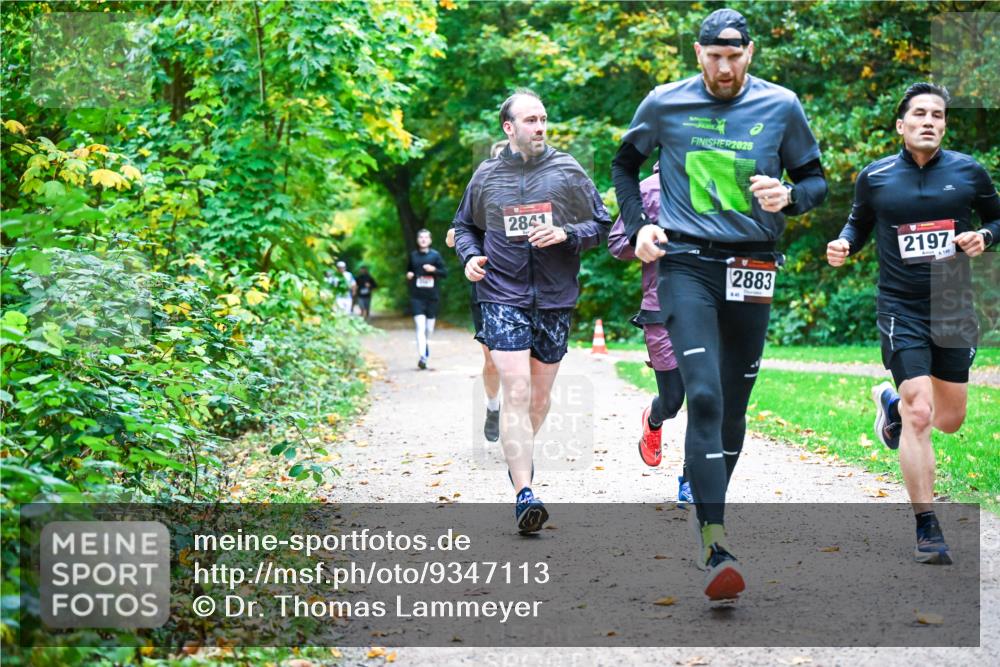 12.10.2025 - Bramfelder Halbmarathon 2025 Dr. Thomas Lammeyer http://msf.ph/oto/9347113 12.10.2025 10:22:35 Laufen 2841, 2025, 2883, 2197, 140 meine-sportfotos.de