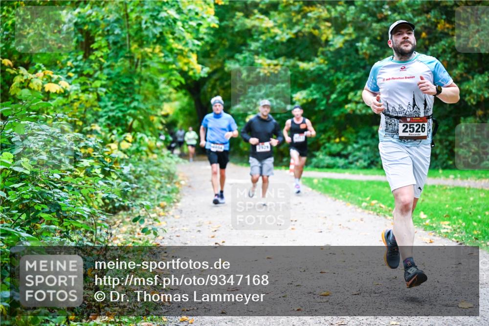 12.10.2025 - Bramfelder Halbmarathon 2025 Dr. Thomas Lammeyer http://msf.ph/oto/9347168 12.10.2025 10:22:47 Laufen 17, 2526 meine-sportfotos.de