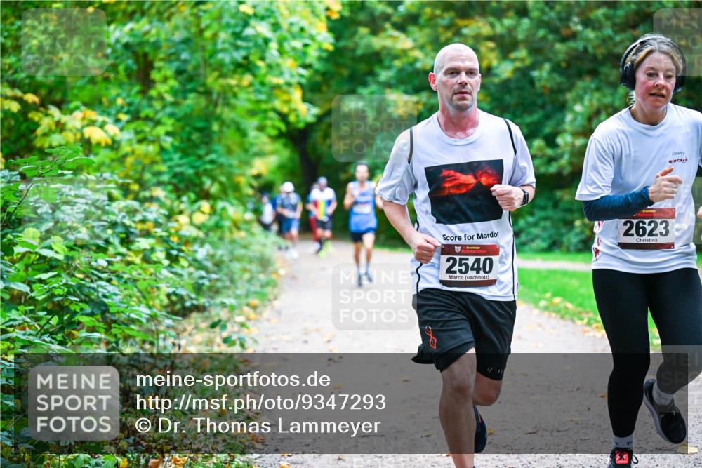 12.10.2025 - Bramfelder Halbmarathon 2025 Dr. Thomas Lammeyer http://msf.ph/oto/9347293 12.10.2025 10:23:16 Laufen 34, 2540, 2623 meine-sportfotos.de