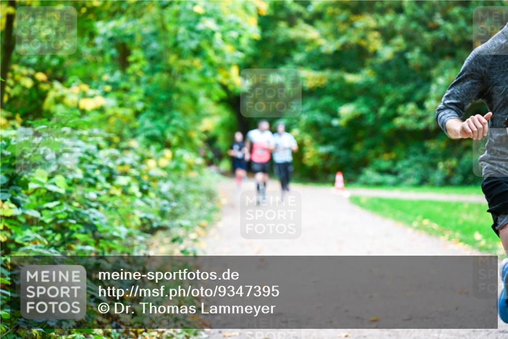 12.10.2025 - Bramfelder Halbmarathon 2025 Dr. Thomas Lammeyer http://msf.ph/oto/9347395 12.10.2025 10:23:37 Laufen  meine-sportfotos.de