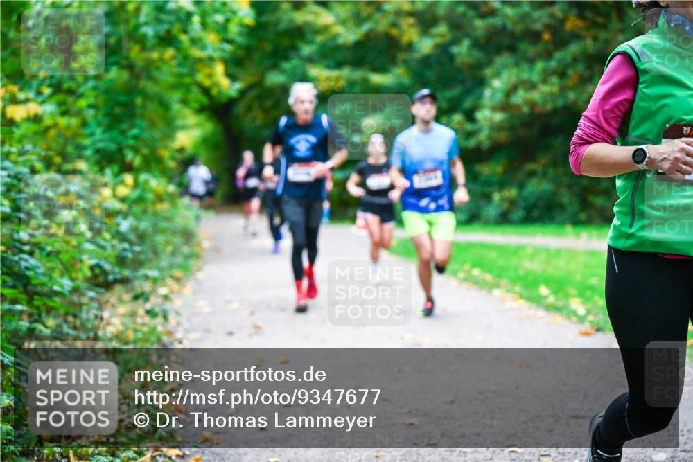 12.10.2025 - Bramfelder Halbmarathon 2025 Dr. Thomas Lammeyer http://msf.ph/oto/9347677 12.10.2025 10:24:40 Laufen  meine-sportfotos.de