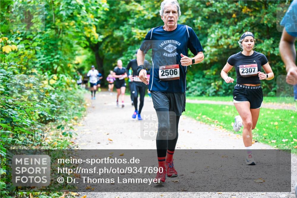 12.10.2025 - Bramfelder Halbmarathon 2025 Dr. Thomas Lammeyer http://msf.ph/oto/9347690 12.10.2025 10:24:42 Laufen 2506, 2307 meine-sportfotos.de
