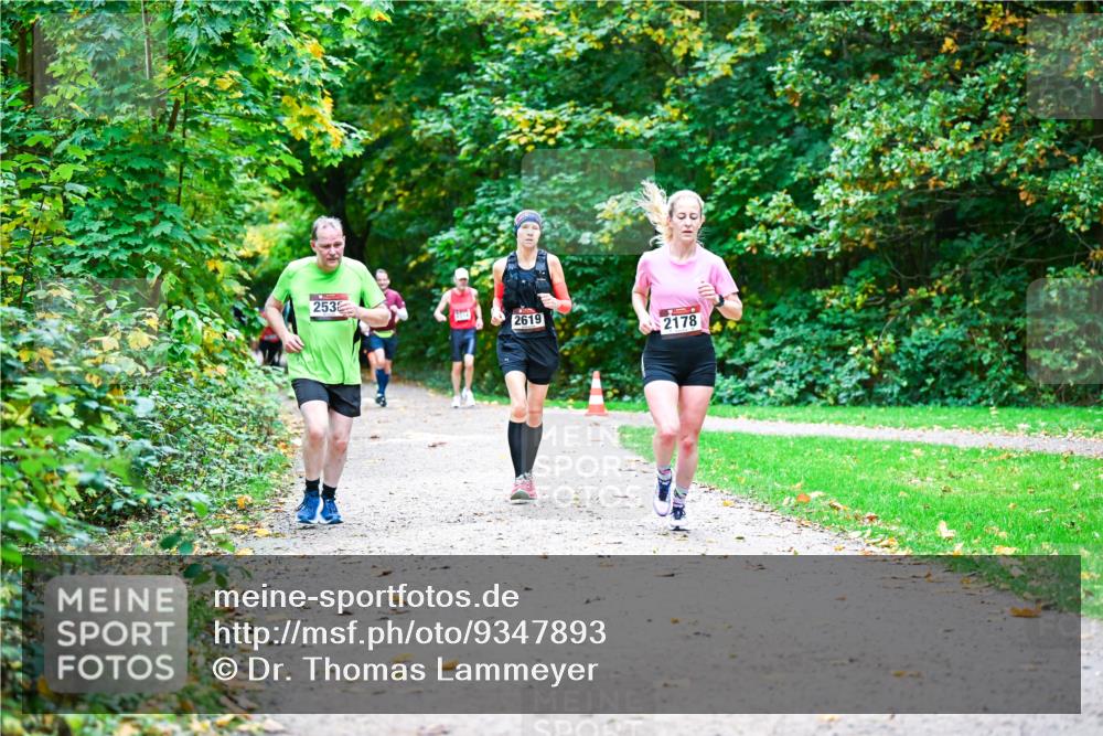 12.10.2025 - Bramfelder Halbmarathon 2025 Dr. Thomas Lammeyer http://msf.ph/oto/9347893 12.10.2025 10:25:20 Laufen 253, 2619, 4, 2178 meine-sportfotos.de