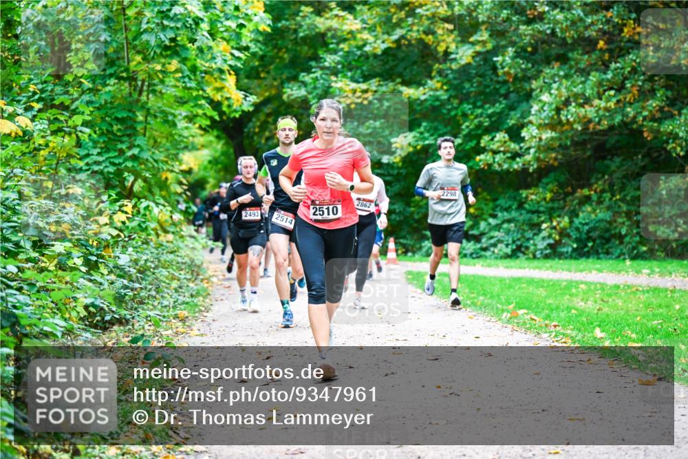 12.10.2025 - Bramfelder Halbmarathon 2025 Dr. Thomas Lammeyer http://msf.ph/oto/9347961 12.10.2025 10:25:35 Laufen 2493, 2514, 2510, 2862, 2298 meine-sportfotos.de