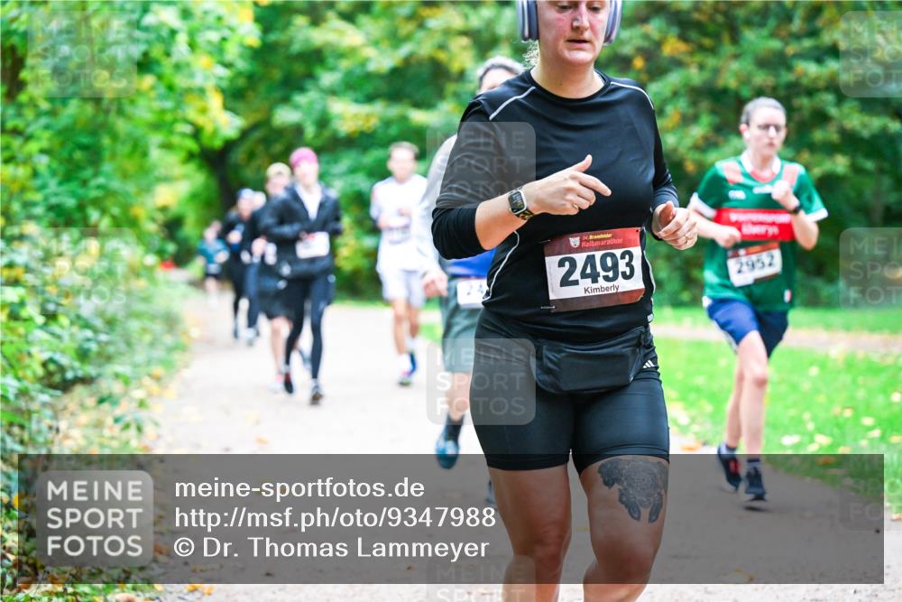 12.10.2025 - Bramfelder Halbmarathon 2025 Dr. Thomas Lammeyer http://msf.ph/oto/9347988 12.10.2025 10:25:40 Laufen 34, 2493, 2952 meine-sportfotos.de