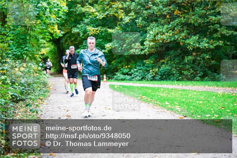 12.10.2025 - Bramfelder Halbmarathon 2025 Dr. Thomas Lammeyer http://msf.ph/oto/9348050 12.10.2025 10:25:50 Laufen 2683, 2889 meine-sportfotos.de