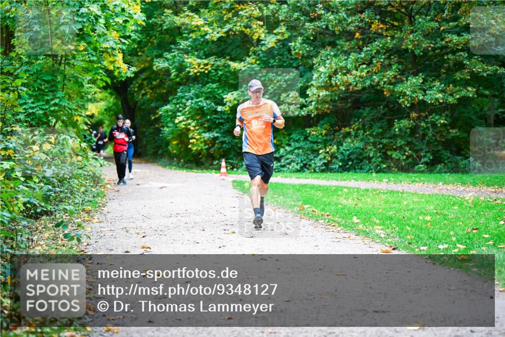 12.10.2025 - Bramfelder Halbmarathon 2025 Dr. Thomas Lammeyer http://msf.ph/oto/9348127 12.10.2025 10:26:08 Laufen  meine-sportfotos.de