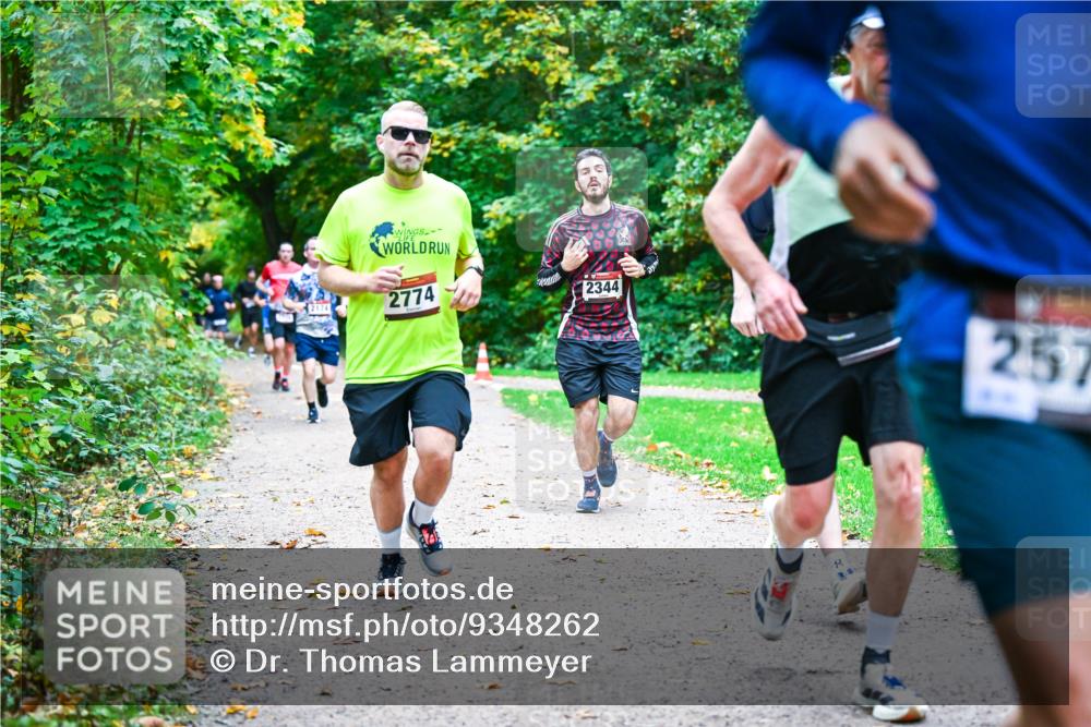 12.10.2025 - Bramfelder Halbmarathon 2025 Dr. Thomas Lammeyer http://msf.ph/oto/9348262 12.10.2025 10:26:38 Laufen 2774, 2344, 257 meine-sportfotos.de