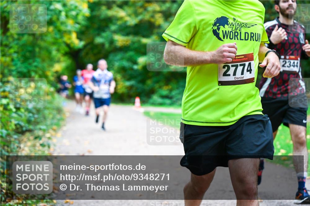 12.10.2025 - Bramfelder Halbmarathon 2025 Dr. Thomas Lammeyer http://msf.ph/oto/9348271 12.10.2025 10:26:39 Laufen 2774, 2344 meine-sportfotos.de