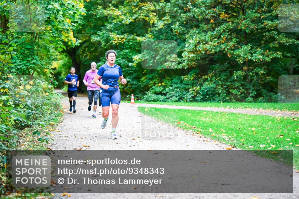 12.10.2025 - Bramfelder Halbmarathon 2025 Dr. Thomas Lammeyer http://msf.ph/oto/9348343 12.10.2025 10:26:54 Laufen  meine-sportfotos.de
