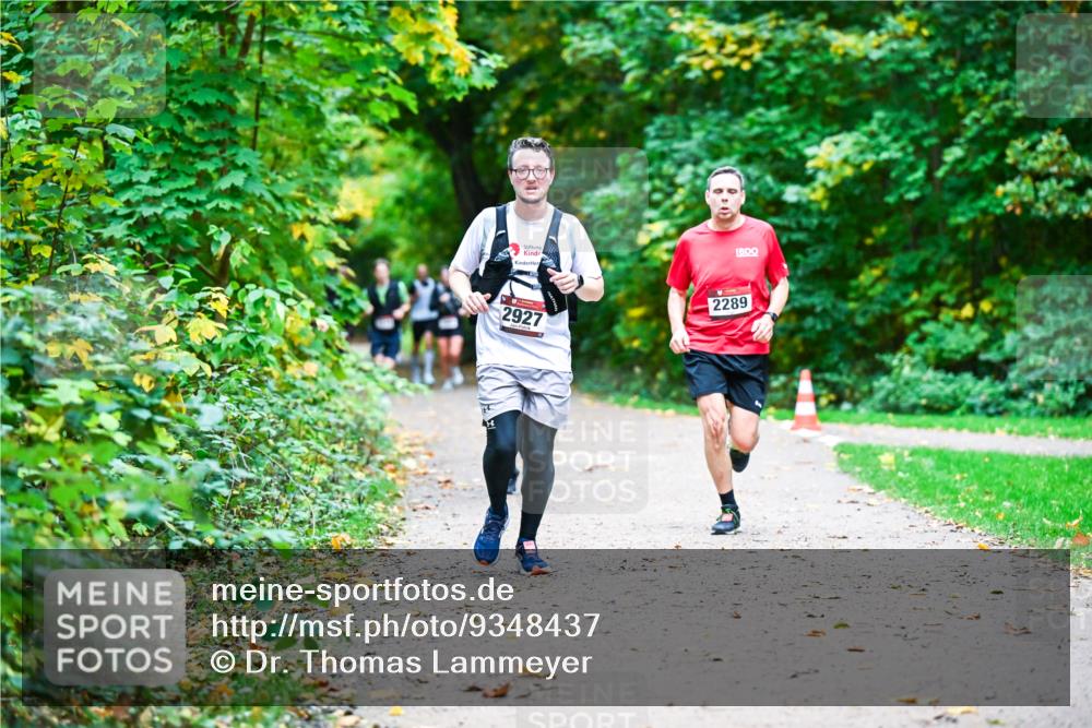 12.10.2025 - Bramfelder Halbmarathon 2025 Dr. Thomas Lammeyer http://msf.ph/oto/9348437 12.10.2025 10:27:21 Laufen 2927, 2289 meine-sportfotos.de