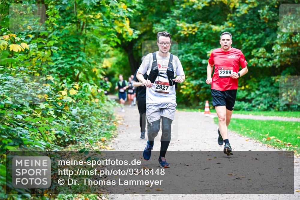 12.10.2025 - Bramfelder Halbmarathon 2025 Dr. Thomas Lammeyer http://msf.ph/oto/9348448 12.10.2025 10:27:23 Laufen 3, 4, 2289, 2927 meine-sportfotos.de