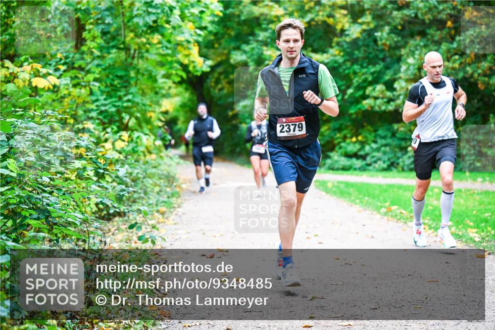 12.10.2025 - Bramfelder Halbmarathon 2025 Dr. Thomas Lammeyer http://msf.ph/oto/9348485 12.10.2025 10:27:32 Laufen 2379 meine-sportfotos.de
