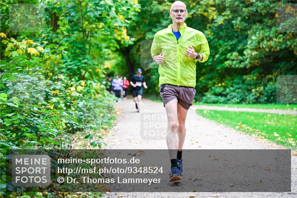 12.10.2025 - Bramfelder Halbmarathon 2025 Dr. Thomas Lammeyer http://msf.ph/oto/9348524 12.10.2025 10:27:39 Laufen  meine-sportfotos.de