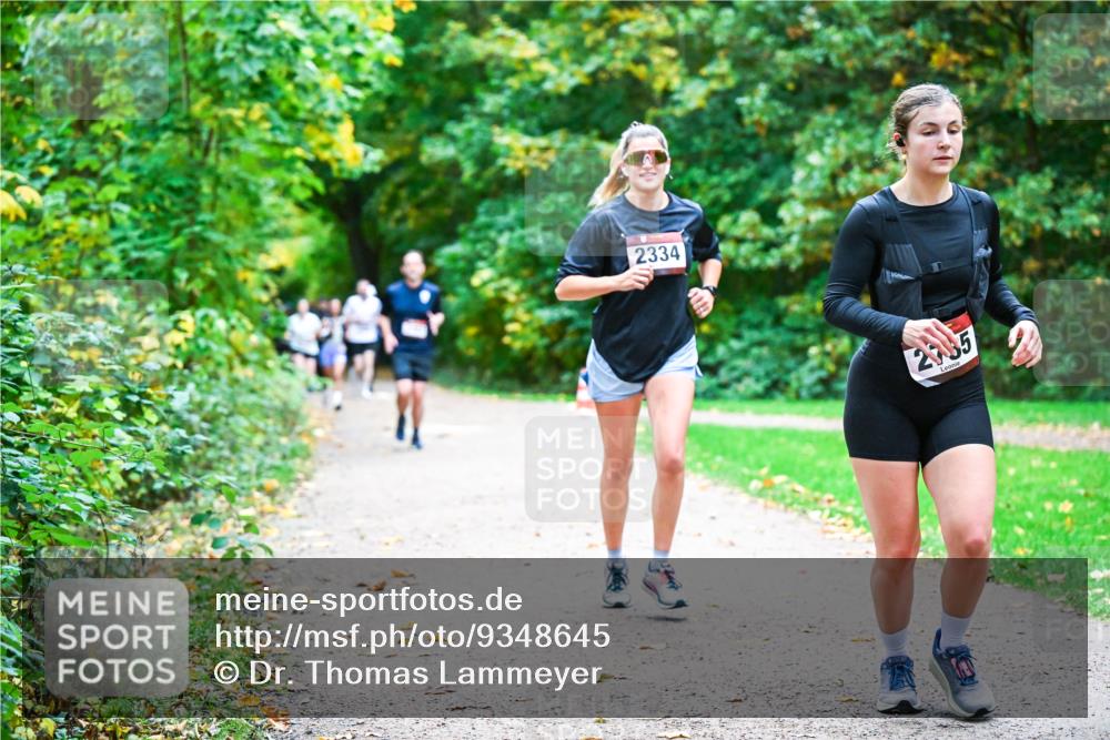 12.10.2025 - Bramfelder Halbmarathon 2025 Dr. Thomas Lammeyer http://msf.ph/oto/9348645 12.10.2025 10:28:04 Laufen 2334, 2935 meine-sportfotos.de