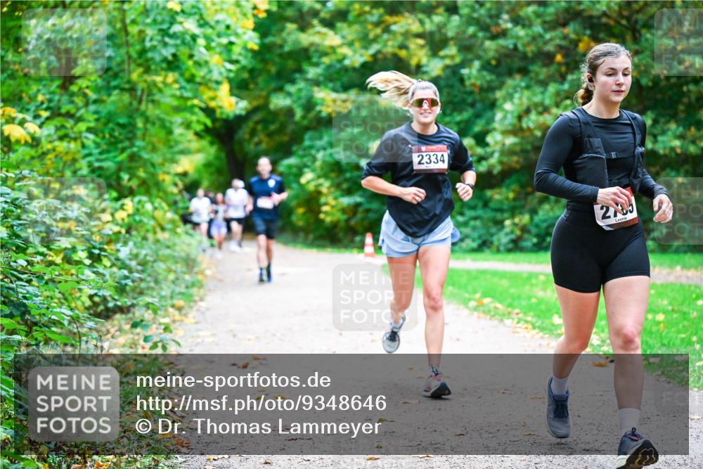 12.10.2025 - Bramfelder Halbmarathon 2025 Dr. Thomas Lammeyer http://msf.ph/oto/9348646 12.10.2025 10:28:04 Laufen 2334, 275 meine-sportfotos.de