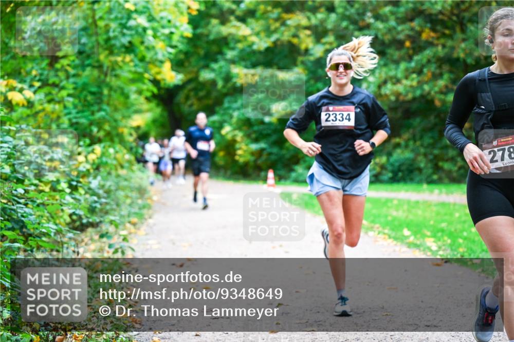 12.10.2025 - Bramfelder Halbmarathon 2025 Dr. Thomas Lammeyer http://msf.ph/oto/9348649 12.10.2025 10:28:04 Laufen 2334, 278 meine-sportfotos.de