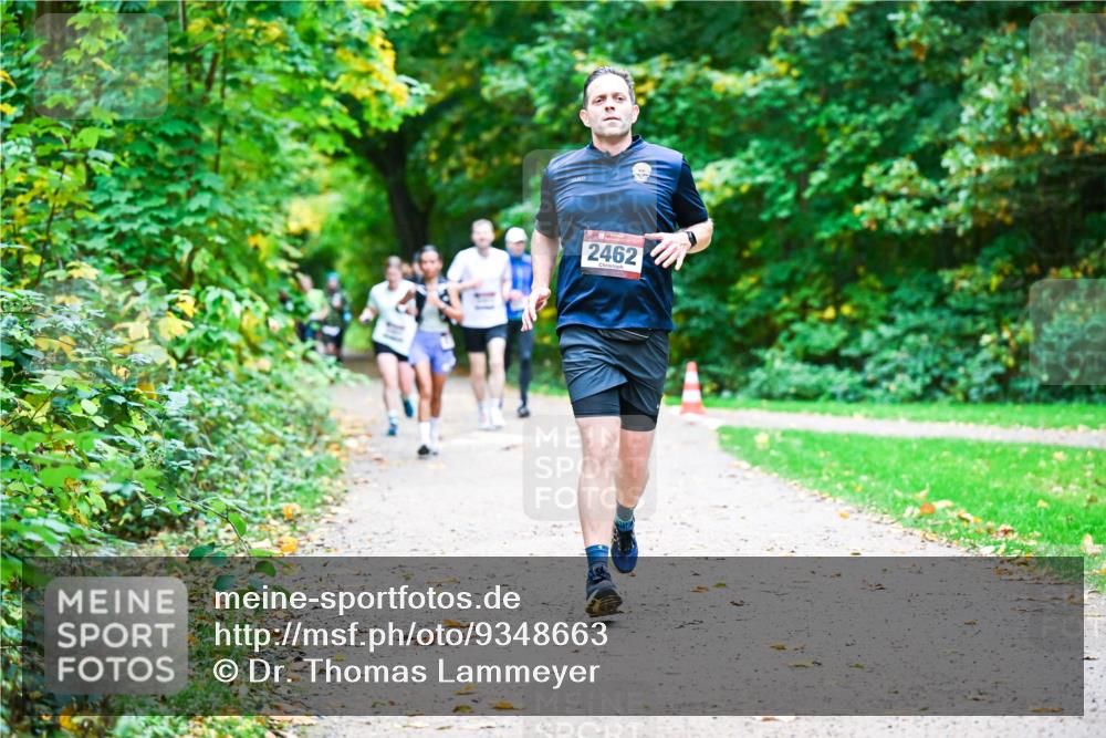 12.10.2025 - Bramfelder Halbmarathon 2025 Dr. Thomas Lammeyer http://msf.ph/oto/9348663 12.10.2025 10:28:07 Laufen 2462 meine-sportfotos.de