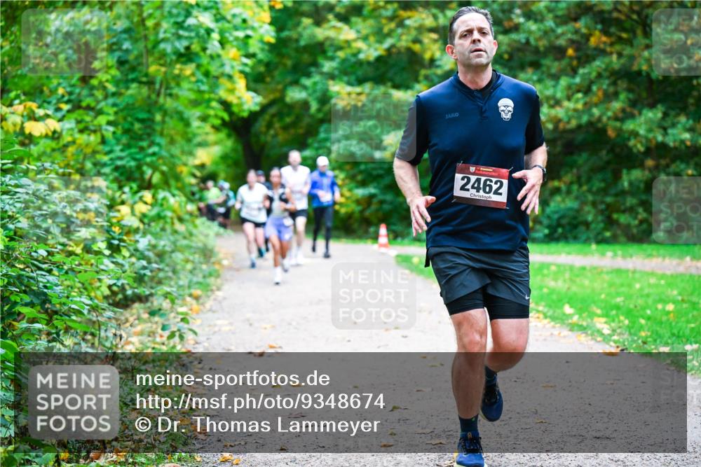 12.10.2025 - Bramfelder Halbmarathon 2025 Dr. Thomas Lammeyer http://msf.ph/oto/9348674 12.10.2025 10:28:09 Laufen 2462 meine-sportfotos.de