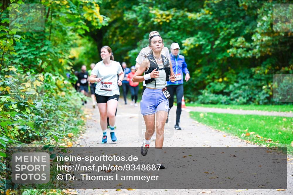 12.10.2025 - Bramfelder Halbmarathon 2025 Dr. Thomas Lammeyer http://msf.ph/oto/9348687 12.10.2025 10:28:12 Laufen 2401, 27 meine-sportfotos.de