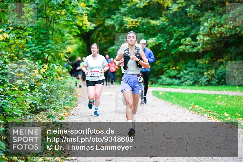 12.10.2025 - Bramfelder Halbmarathon 2025 Dr. Thomas Lammeyer http://msf.ph/oto/9348689 12.10.2025 10:28:12 Laufen 2401, 27 meine-sportfotos.de