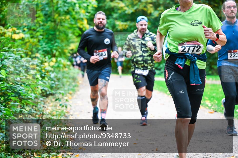 12.10.2025 - Bramfelder Halbmarathon 2025 Dr. Thomas Lammeyer http://msf.ph/oto/9348733 12.10.2025 10:28:23 Laufen 2983, 2093, 2772, 223 meine-sportfotos.de