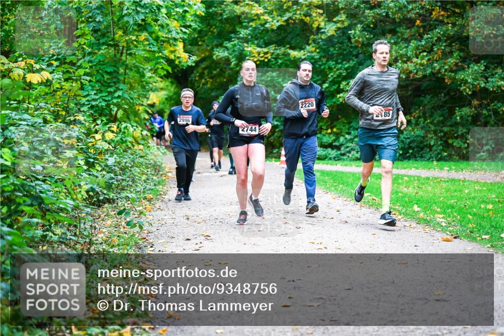12.10.2025 - Bramfelder Halbmarathon 2025 Dr. Thomas Lammeyer http://msf.ph/oto/9348756 12.10.2025 10:28:28 Laufen 2996, 2744, 2220, 85 meine-sportfotos.de