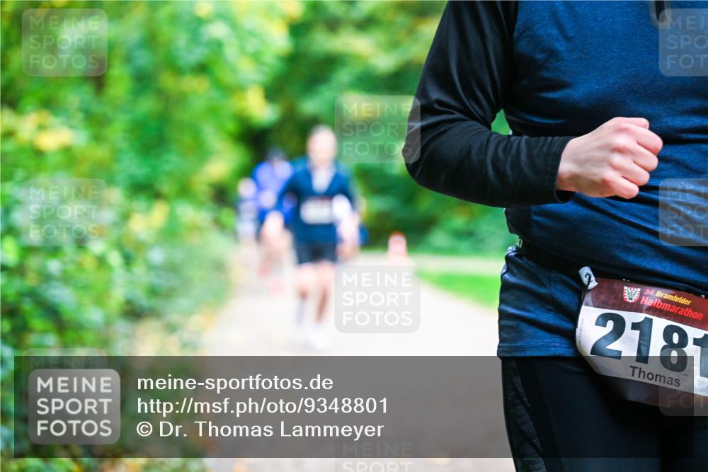 12.10.2025 - Bramfelder Halbmarathon 2025 Dr. Thomas Lammeyer http://msf.ph/oto/9348801 12.10.2025 10:28:37 Laufen 34, 2181 meine-sportfotos.de