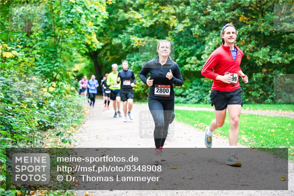12.10.2025 - Bramfelder Halbmarathon 2025 Dr. Thomas Lammeyer http://msf.ph/oto/9348908 12.10.2025 10:28:58 Laufen 41, 2800, 99 meine-sportfotos.de
