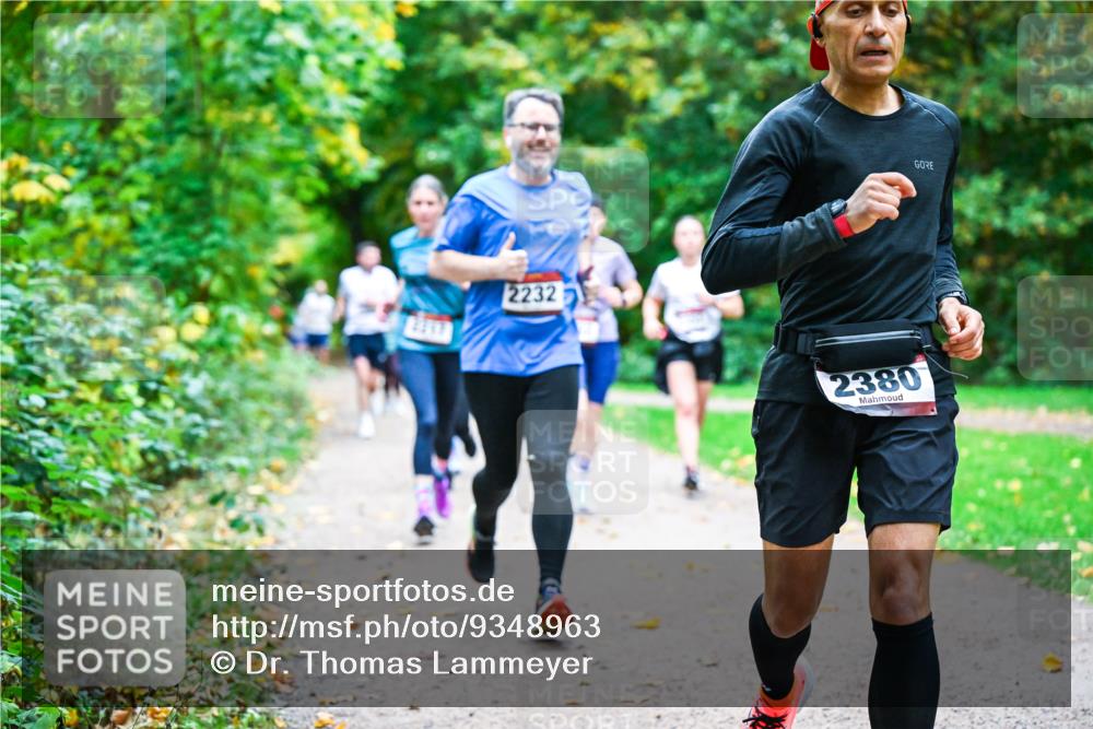 12.10.2025 - Bramfelder Halbmarathon 2025 Dr. Thomas Lammeyer http://msf.ph/oto/9348963 12.10.2025 10:29:07 Laufen 2232, 2380 meine-sportfotos.de