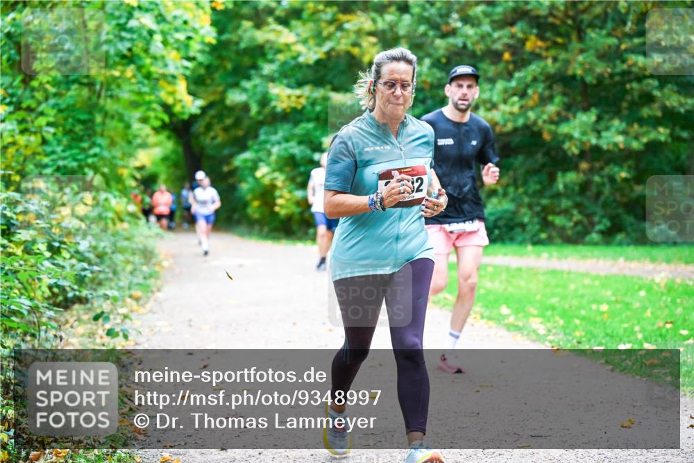 12.10.2025 - Bramfelder Halbmarathon 2025 Dr. Thomas Lammeyer http://msf.ph/oto/9348997 12.10.2025 10:29:13 Laufen 2 meine-sportfotos.de