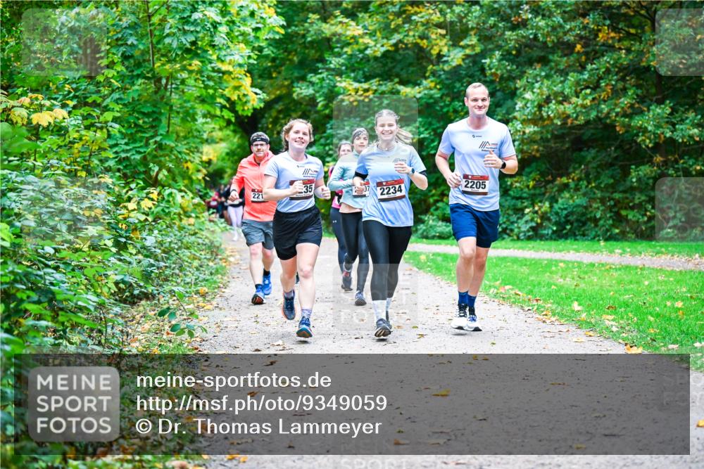 12.10.2025 - Bramfelder Halbmarathon 2025 Dr. Thomas Lammeyer http://msf.ph/oto/9349059 12.10.2025 10:29:29 Laufen 35, 221, 2234, 2205 meine-sportfotos.de