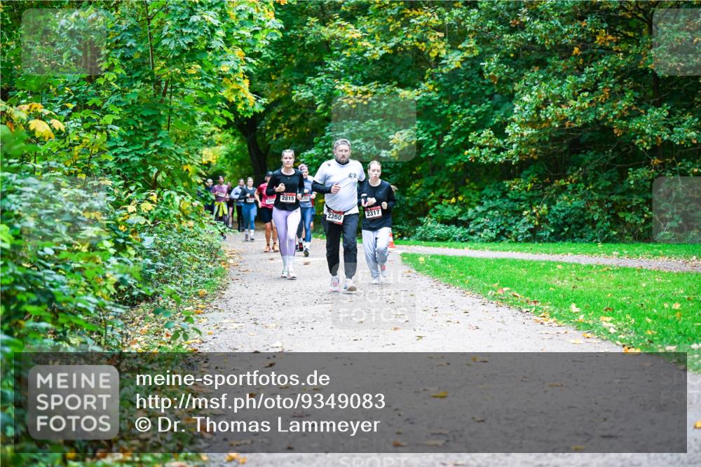 12.10.2025 - Bramfelder Halbmarathon 2025 Dr. Thomas Lammeyer http://msf.ph/oto/9349083 12.10.2025 10:29:36 Laufen 2815, 263, 2360, 2317 meine-sportfotos.de