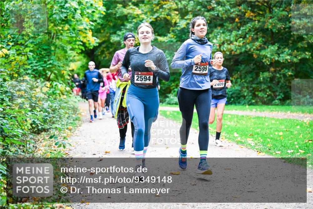 12.10.2025 - Bramfelder Halbmarathon 2025 Dr. Thomas Lammeyer http://msf.ph/oto/9349148 12.10.2025 10:29:47 Laufen 2594, 2599, 2409 meine-sportfotos.de