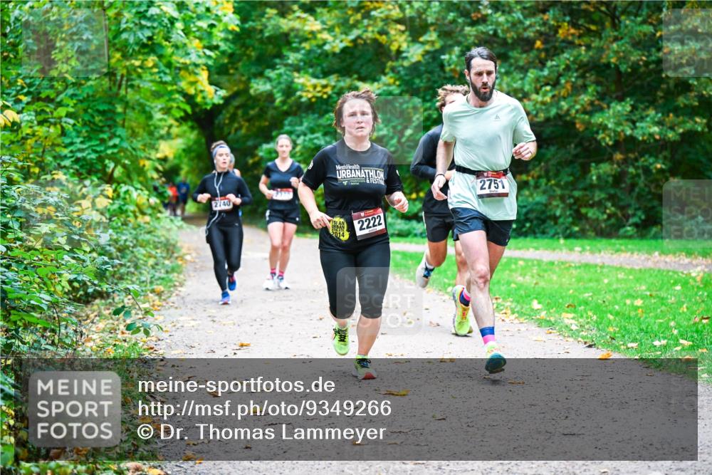 12.10.2025 - Bramfelder Halbmarathon 2025 Dr. Thomas Lammeyer http://msf.ph/oto/9349266 12.10.2025 10:30:08 Laufen 2, 40, 2014, 2222, 2751 meine-sportfotos.de