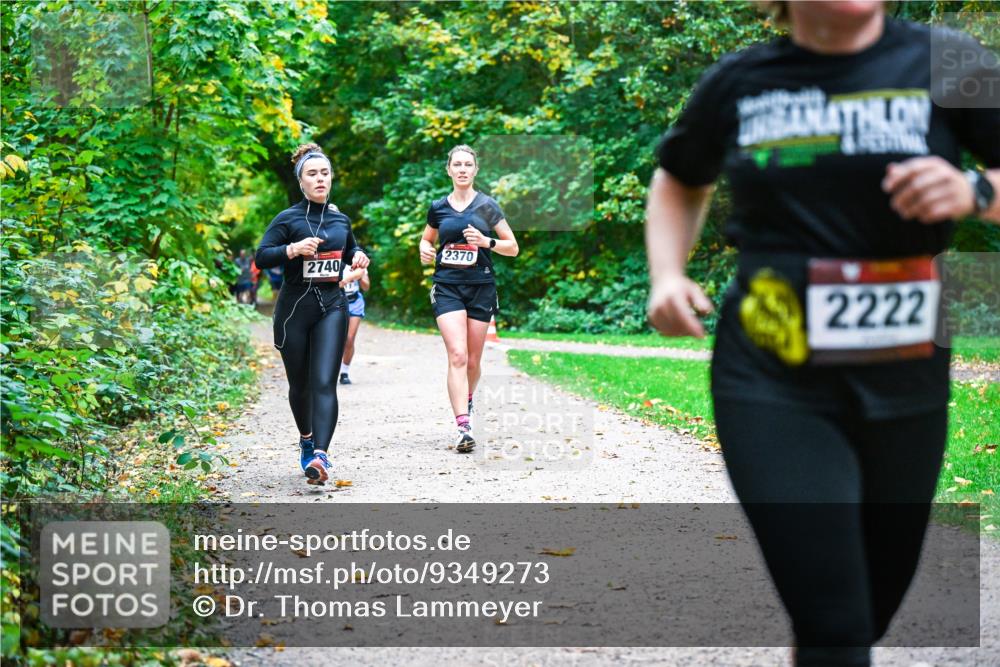 12.10.2025 - Bramfelder Halbmarathon 2025 Dr. Thomas Lammeyer http://msf.ph/oto/9349273 12.10.2025 10:30:10 Laufen 2370, 2740, 2222 meine-sportfotos.de